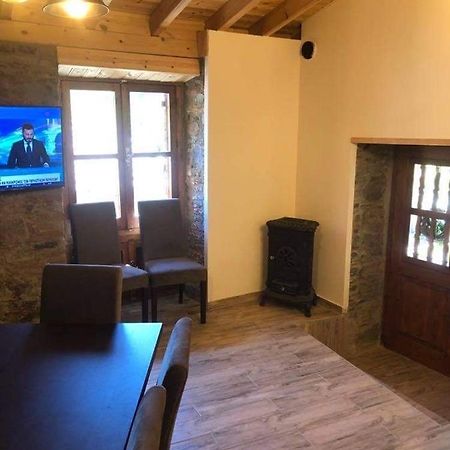 To Spiti Tou Faliari Platanistasa Eksteriør billede